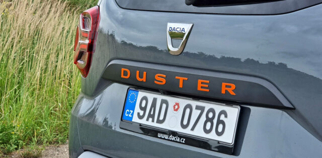 Test-2022-Dacia_Duster_Blue_dCi_115- (13)