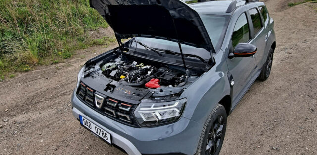 Test-2022-Dacia_Duster_Blue_dCi_115- (28)