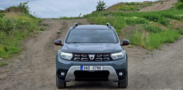 Test-2022-Dacia_Duster_Blue_dCi_115- (4)