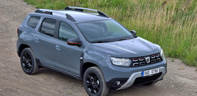 Test-2022-Dacia_Duster_Blue_dCi_115- (5)