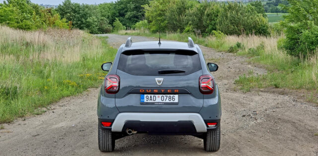 Test-2022-Dacia_Duster_Blue_dCi_115- (7)