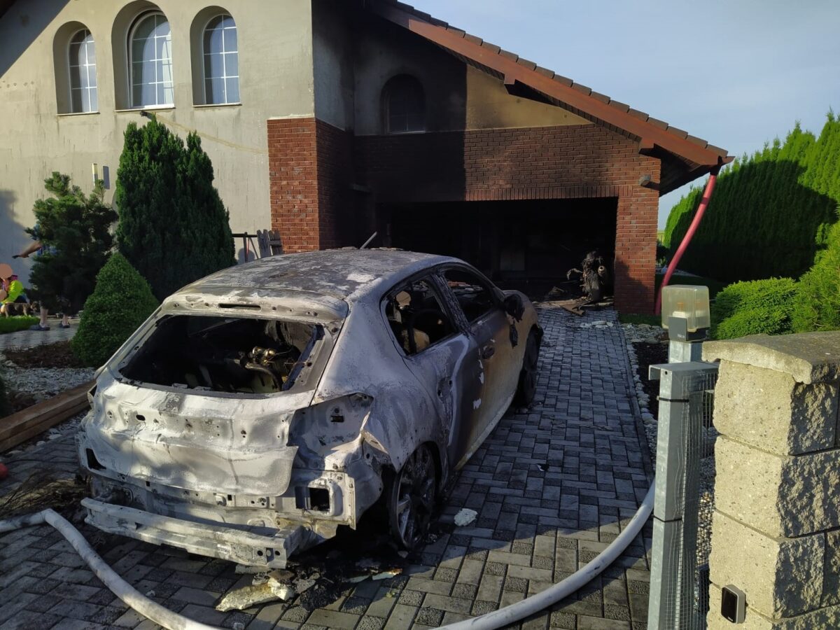 pozar-elektromobil-4