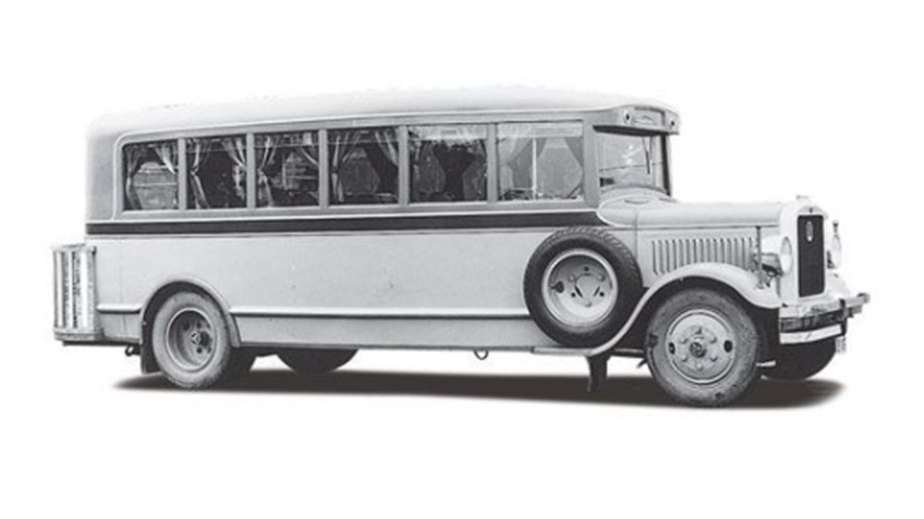 FUSO-autobus-1932
