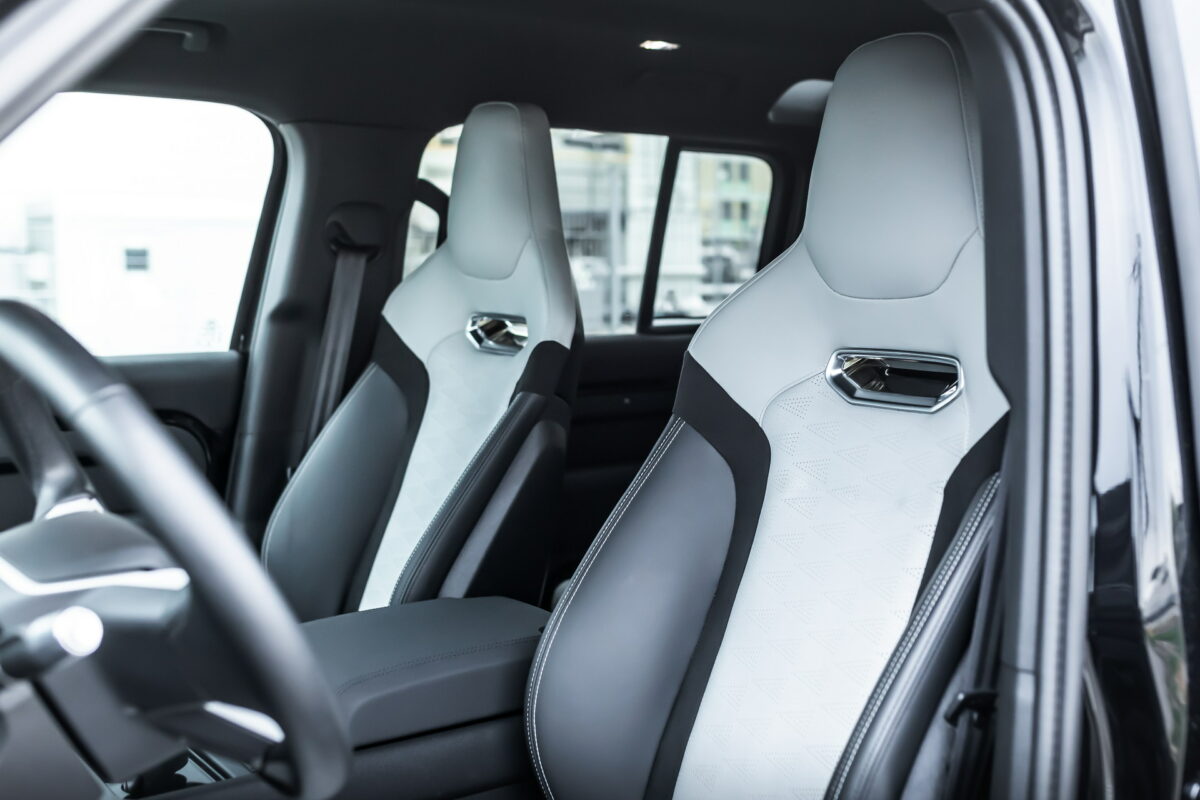 Manhart-DP500-Land-Rover-Defender-24