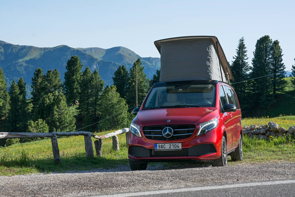 test-2022-mercedes-benz-v300d-marco_polo-rwd- (29)