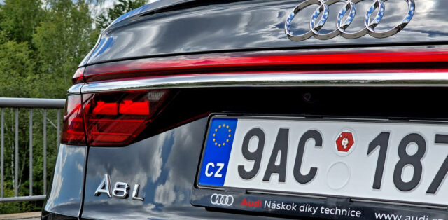 Test Audi A8 L 60 TFSI quattro (2022)