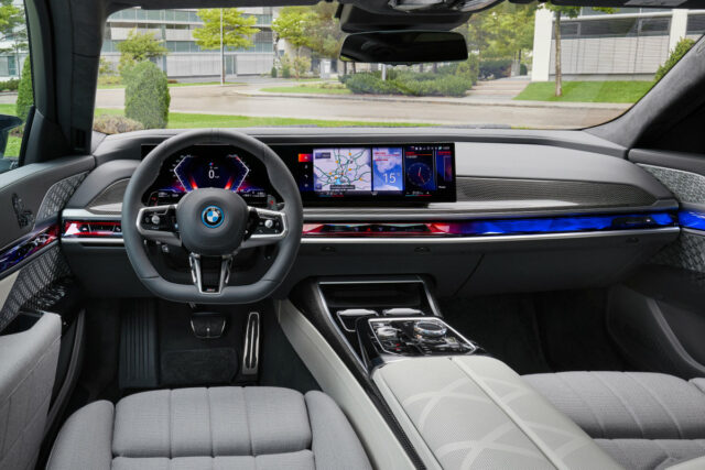 BMW M760e xDrive