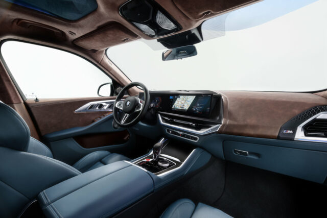 BMW XM (2022)