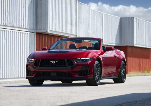 Ford Mustang Convertible sedmé generace