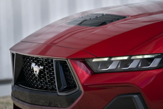 Ford Mustang Convertible sedmé generace