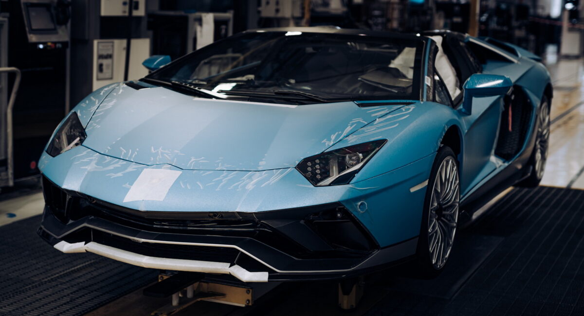 posledni lamborghini aventador (1)
