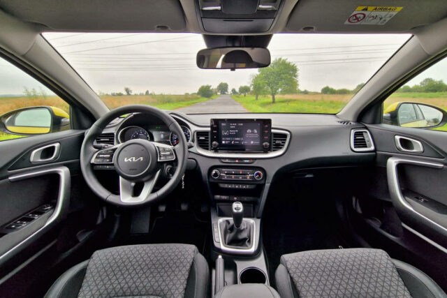 Test Kia Ceed 1.0 T-GDI 88 kW (2022)