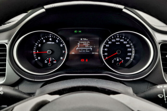 Test Kia Ceed 1.0 T-GDI 88 kW (2022)