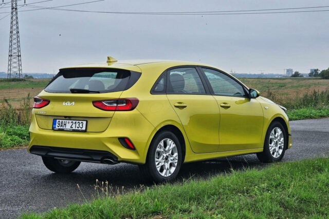 Test Kia Ceed 1.0 T-GDI 88 kW (2022)