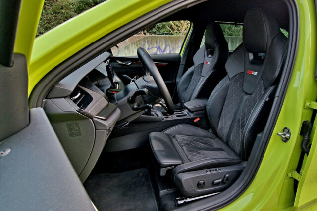 Škoda Octavia Combi RS (2022)