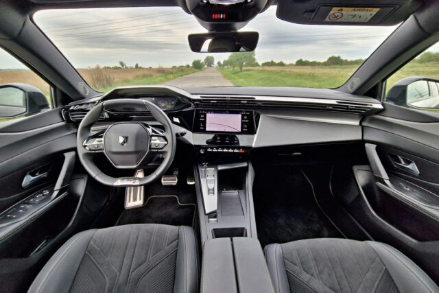 Test Peugeot 308 SW GT 1.2 PureTech 130 EAT8 (2022)