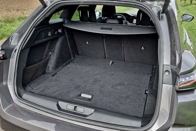 Test Peugeot 308 SW GT 1.2 PureTech 130 EAT8 (2022)