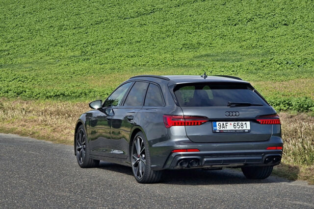 Test Audi S6 Avant 3.0 TDI quattro (2022)
