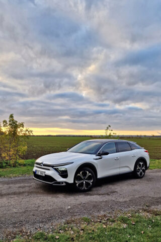 Test Citroën C5 X PLUG-IN HYBRID 225 ë-EAT8 (2022)