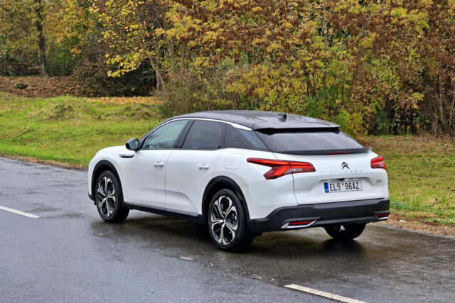 Test Citroën C5 X PLUG-IN HYBRID 225 ë-EAT8 (2022)
