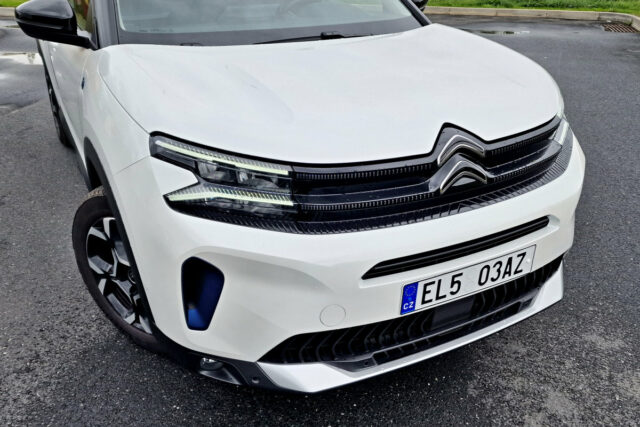 Test Citroën C5 Aircross Plug-in hybrid 225 ë-EAT8 (2022)