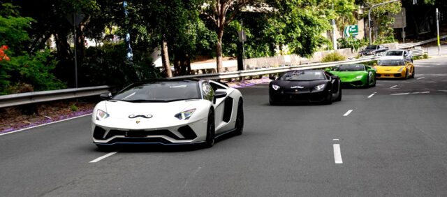 Lamborghini se zapojilo do podpory Movemberu. Měsíc zdraví mužské populace připomene auty s knírem