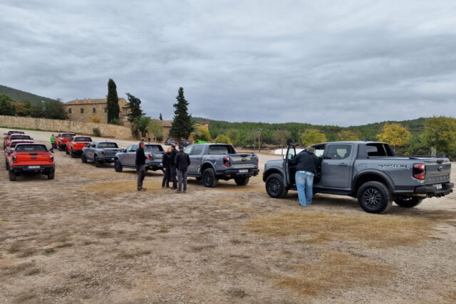 Ford Ranger Raptor 3.0 EcoBoost V6 Twin-Turbo e-4WD