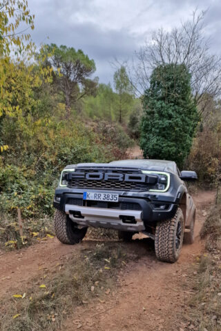 Ford Ranger Raptor 3.0 EcoBoost V6 Twin-Turbo e-4WD