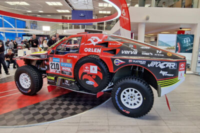 Martin Prokop a Viktor Chytka vyrazí na Rallye Dakar 2023 v novém "Shrekovi"