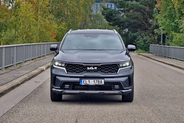 Test Kia Sorento 1.6 T-GDi PHEV 4x4 | plug-in hybrid (2022)
