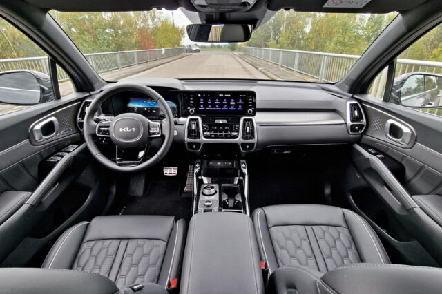 Test Kia Sorento 1.6 T-GDi PHEV 4x4 | plug-in hybrid (2022)