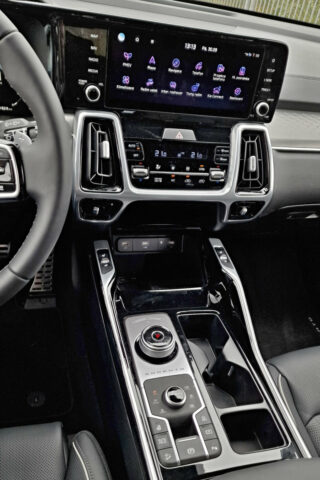 Test Kia Sorento 1.6 T-GDi PHEV 4x4 | plug-in hybrid (2022)
