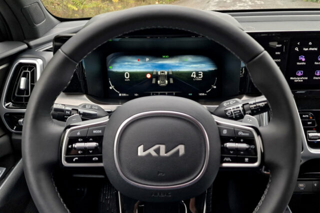 Test Kia Sorento 1.6 T-GDi PHEV 4x4 | plug-in hybrid (2022)