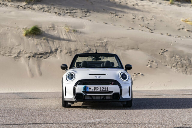 MINI Cabrio Seaside