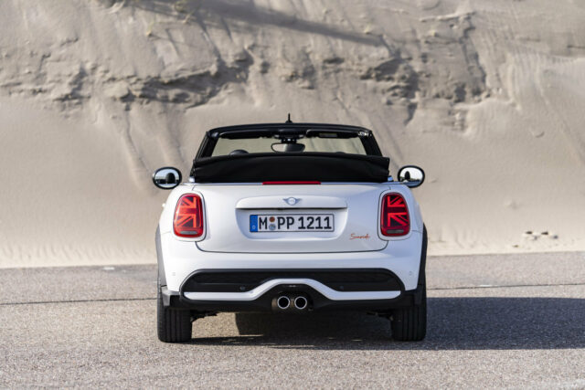 MINI Cabrio Seaside