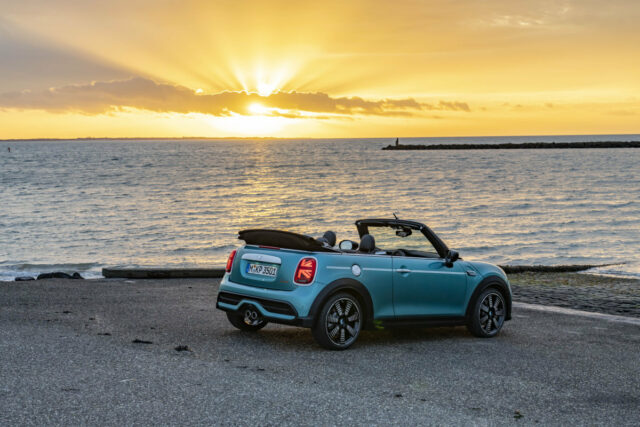 MINI Cabrio Seaside