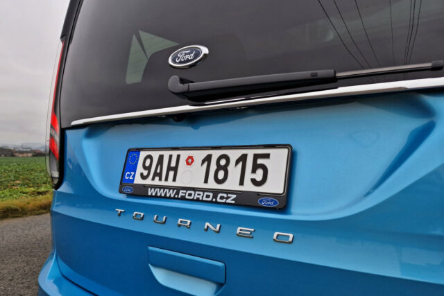 Test Ford Grand Tourneo Connect Active 2.0 EcoBlue Powershift (2022)