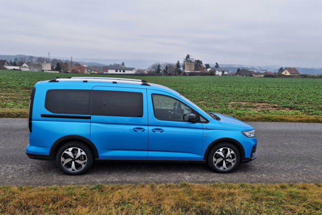 Test Ford Grand Tourneo Connect Active 2.0 EcoBlue Powershift (2022)