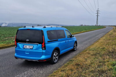 Test Ford Grand Tourneo Connect Active 2.0 EcoBlue Powershift (2022)