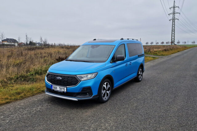 Test Ford Grand Tourneo Connect Active 2.0 EcoBlue Powershift (2022)