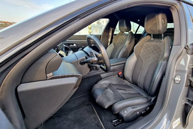 Test Peugeot 508 PSE (2022)