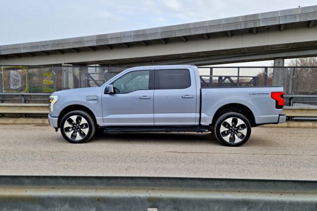 Test Ford F-150 Lightning | elektromobil (2022)