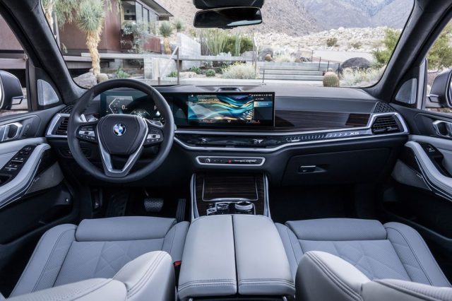 2023 BMW X5 (facelift)