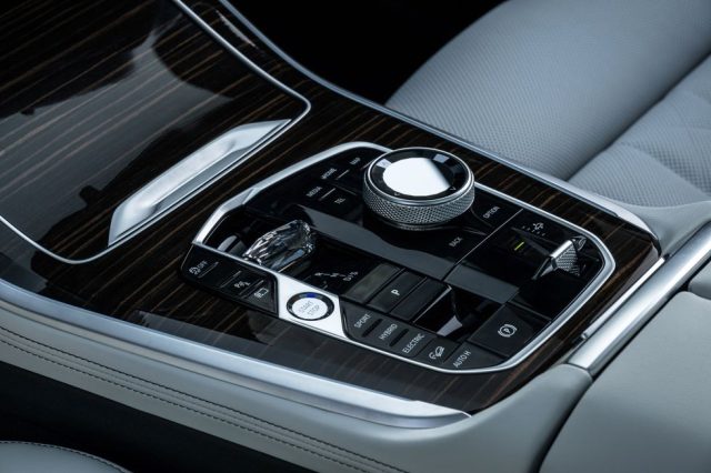 2023 BMW X5 (facelift)