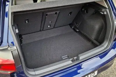 Test Volkswagen Golf 1.0 eTSI DSG (2022)
