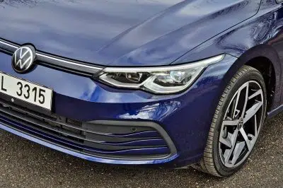 Test Volkswagen Golf 1.0 eTSI DSG (2022)