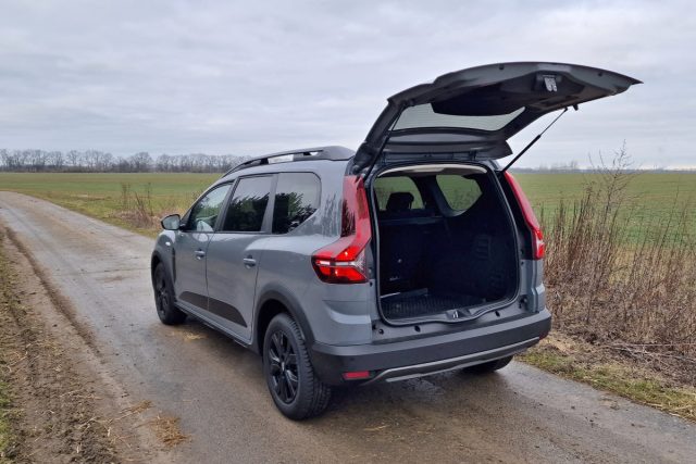 Test Dacia Jogger TCe 110 Extreme (2023)