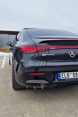 Test Mercedes-AMG EQE 43 4MATIC | elektromobil (2023)