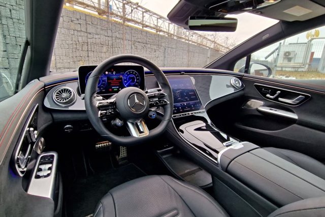 Test Mercedes-AMG EQE 43 4MATIC | elektromobil (2023)