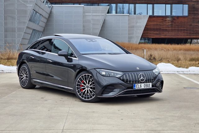 Test Mercedes-AMG EQE 43 4MATIC | elektromobil (2023)